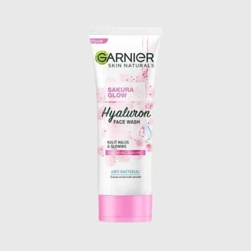 Garnier Skin Naturals Sakura Glow Hyaluron Face Wash 100ml